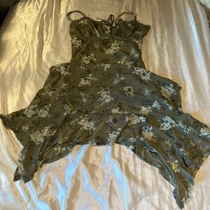 Floral Green Dress with Ruffle Hem